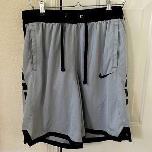 Nike Elite Stripe Dri-FIT Basketball Shorts Grey & Black Men's L